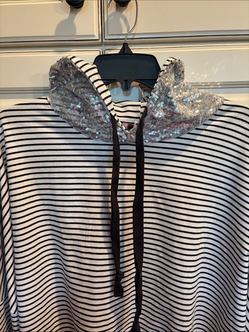 Andre By Units Striped Black & White Hooded Pullover Shirt with Sequin hood
